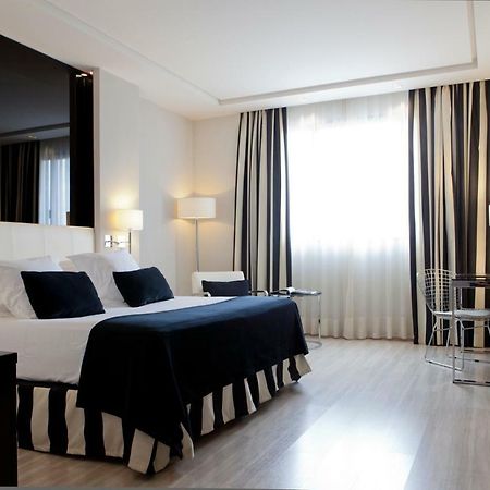Hotel Maydrit Airport Madryt Zewnętrze zdjęcie