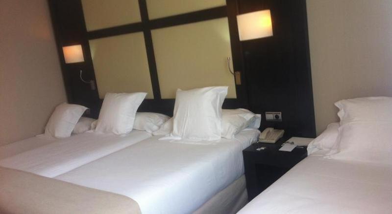 Hotel Maydrit Airport Madryt Pokój zdjęcie