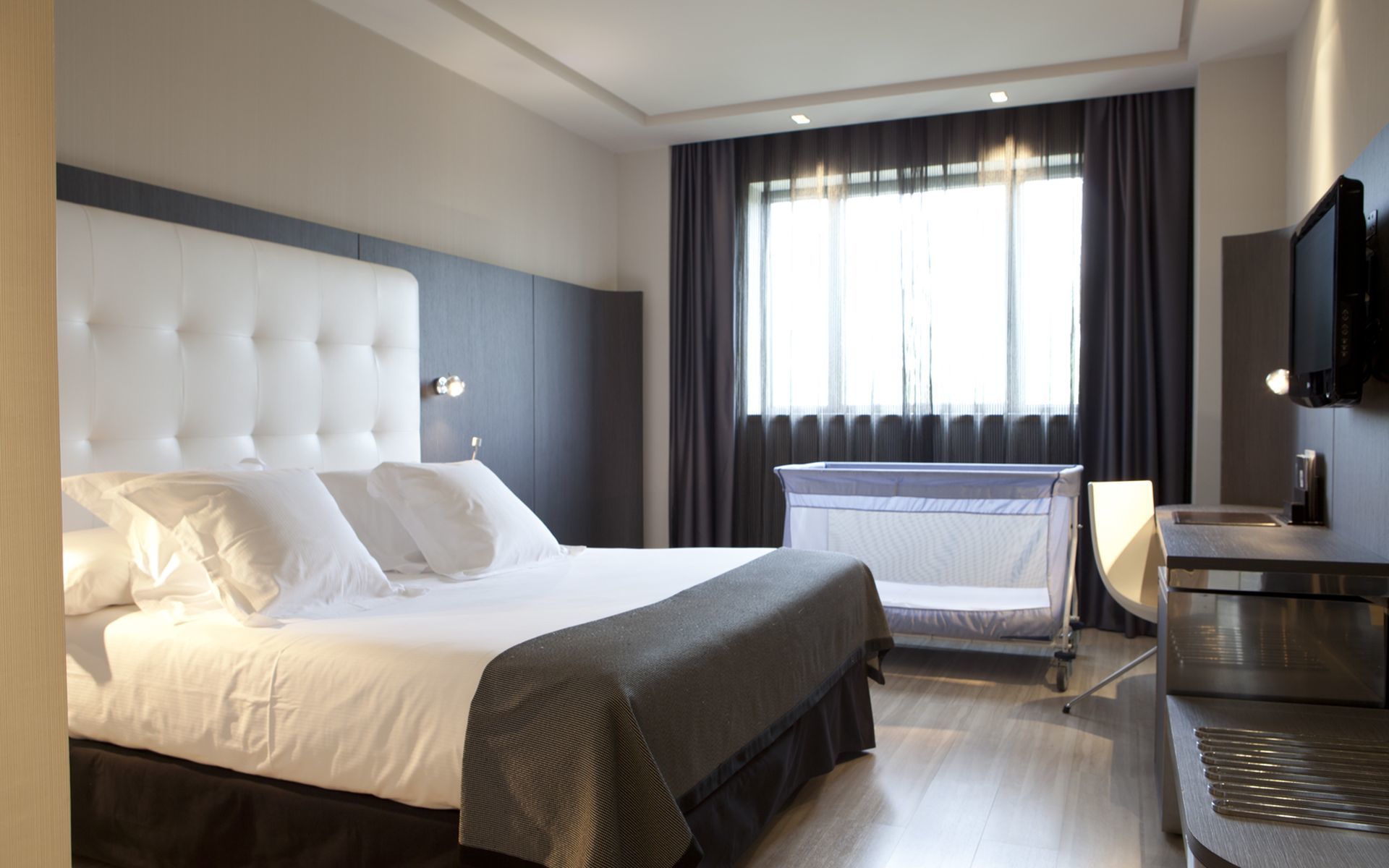 Hotel Maydrit Airport Madryt Zewnętrze zdjęcie